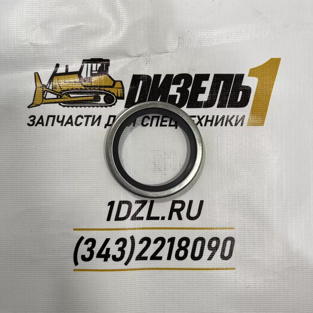 Сальник термостата 6162-13-6440 Komatsu SAA6D125, SAA6D140 (6127-11-6441; 6610-11-6450; 6710-11-6451)