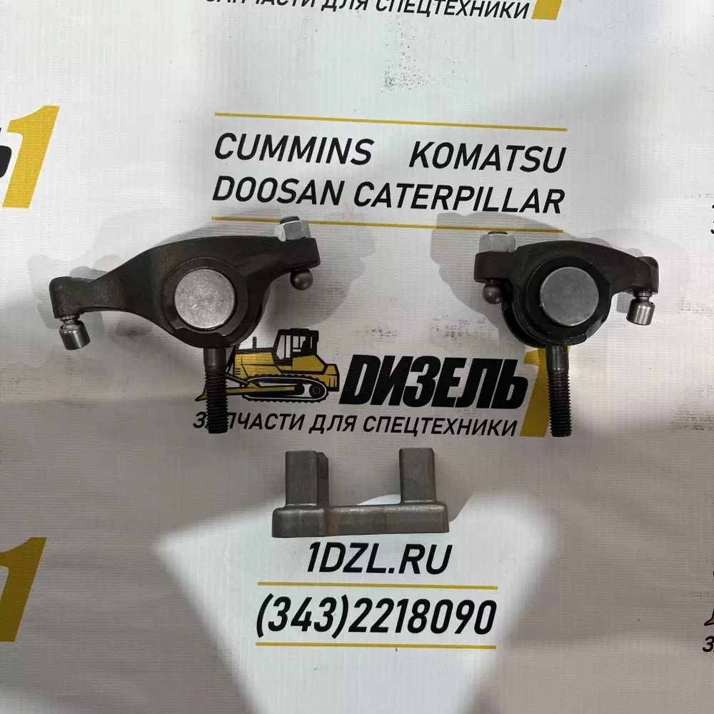 Коромысло в сборе (впускного и выпускного клапана) 4995628   Cummins QSL9, 6LTAA8.9, ISL9, L8.9 (4995629; 3972541; 4995632) фото
